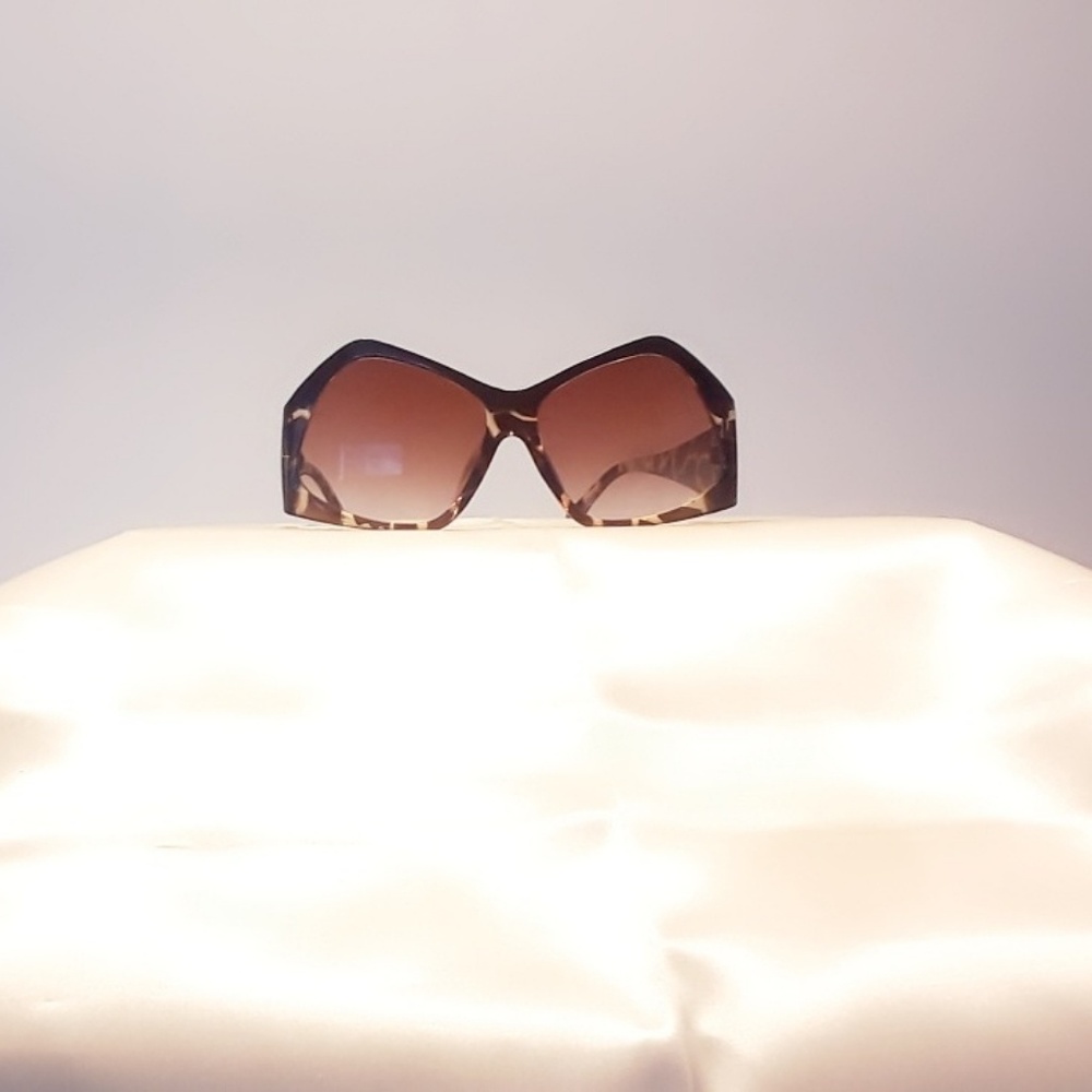 Fashion Shades